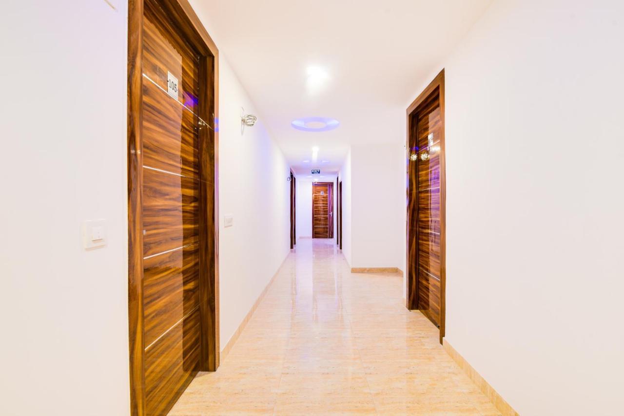 Hotel Fabulous - Delhi International Airport Νέο Δελχί Εξωτερικό φωτογραφία
